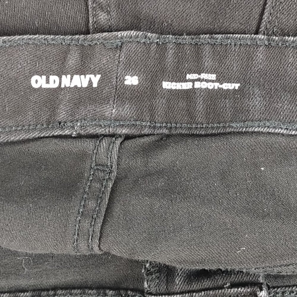 Old Navy Women's Cotton Blend Mid Rise Kicker Boot Cut Black Jeans Size 26 - Picture 9 of 10